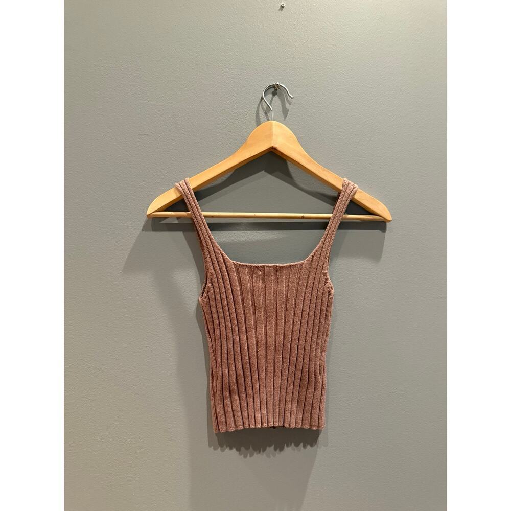 Charlotte Russe Paneled Knit Button Down Tank Top - Picture 5 of 6